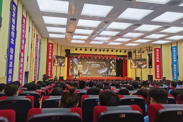 华体会手机网页版登录入口+1.jpg